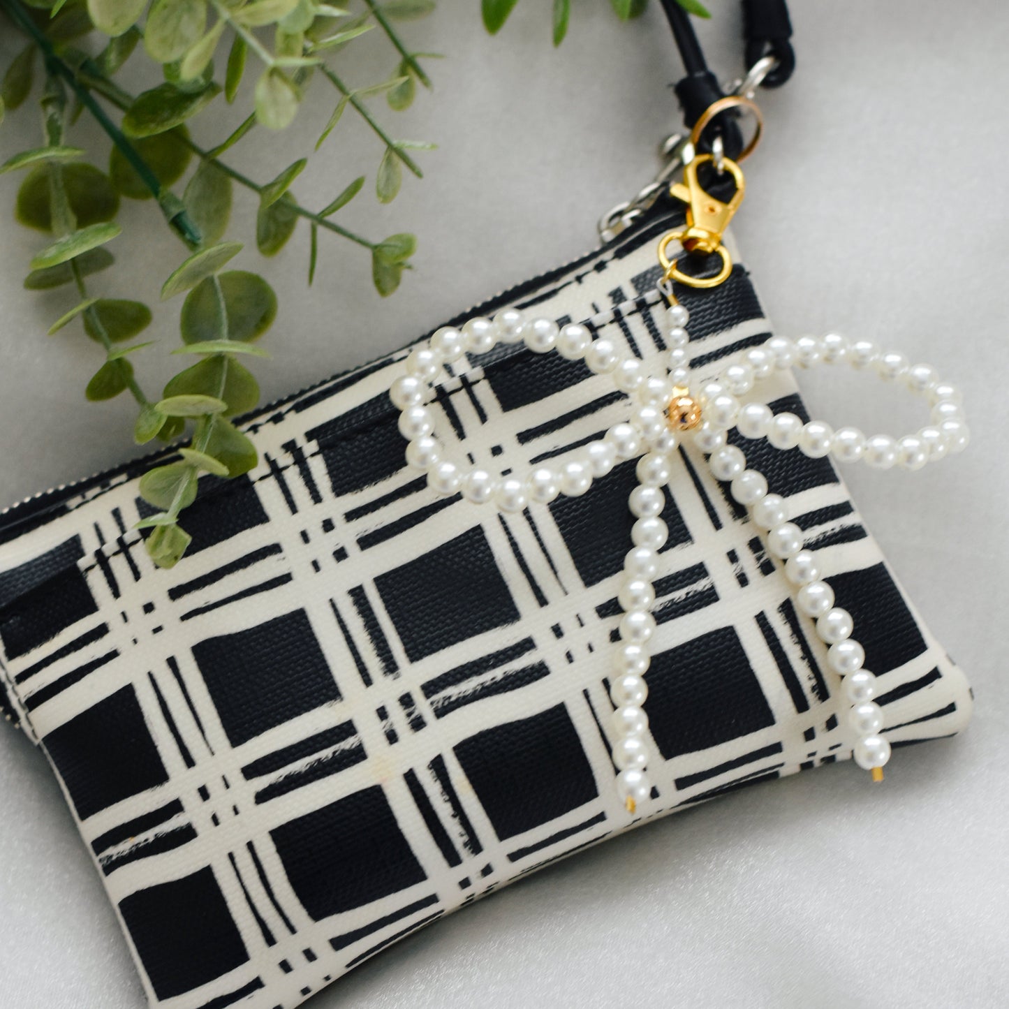 Proverbs 31 Bow Keychain