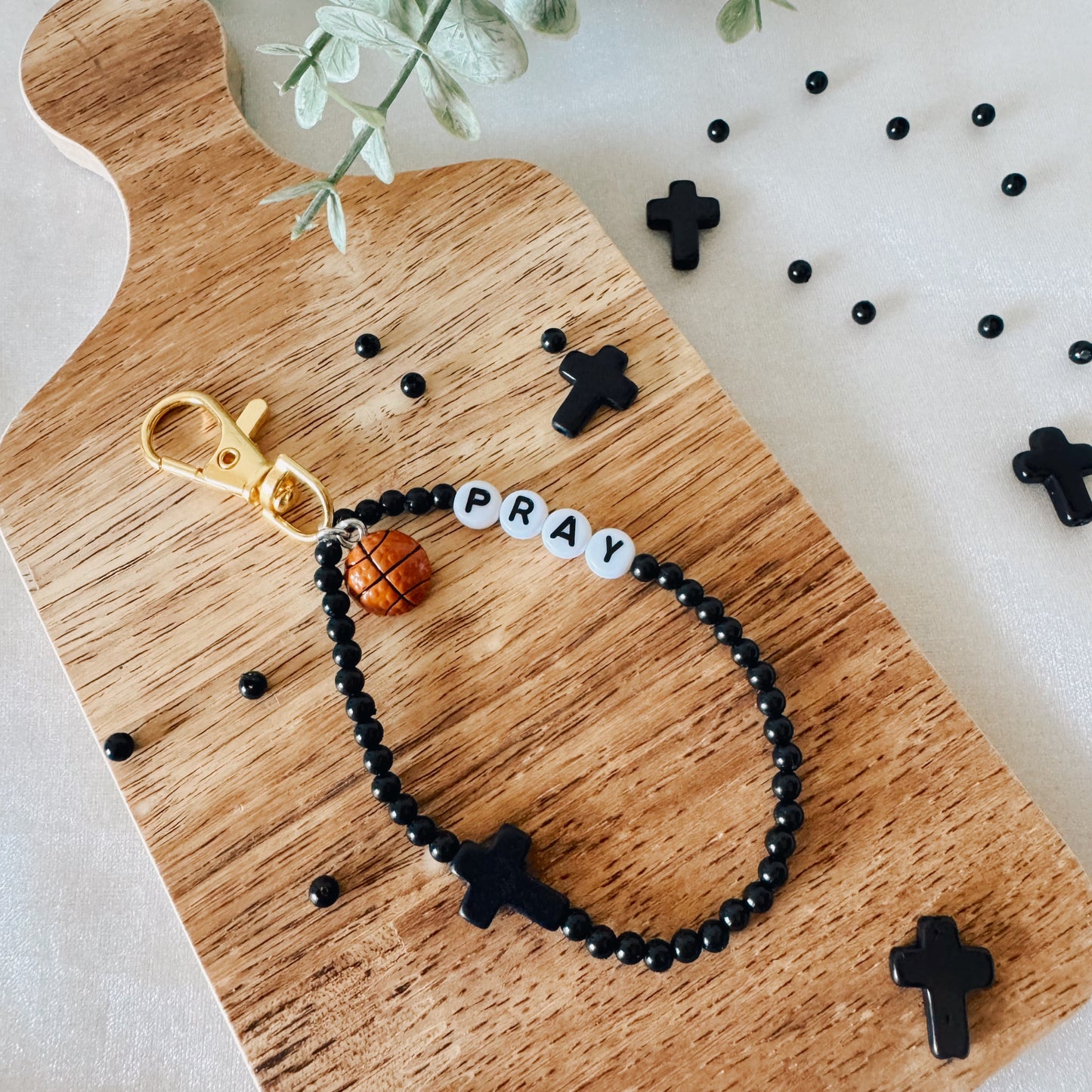 Black and White Pray Basketball Keychain